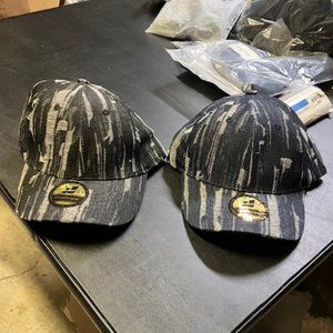 2 Pack Quanhaigou Men's Black/Gray Adjustable Cotton Baseball Hats OS NIP